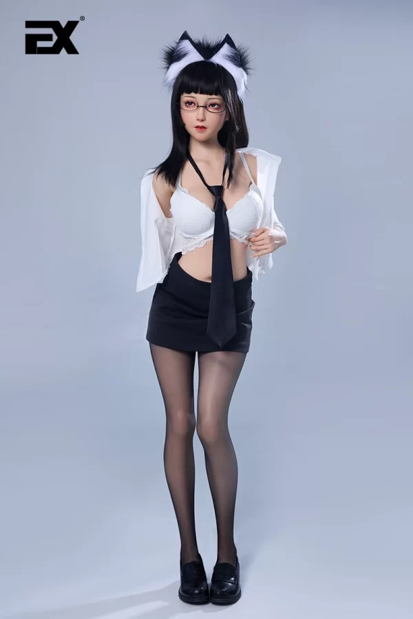 Lily, a 150cm tall, ultra-realistic platinum-grade silicone sex doll, is like a girl next door.