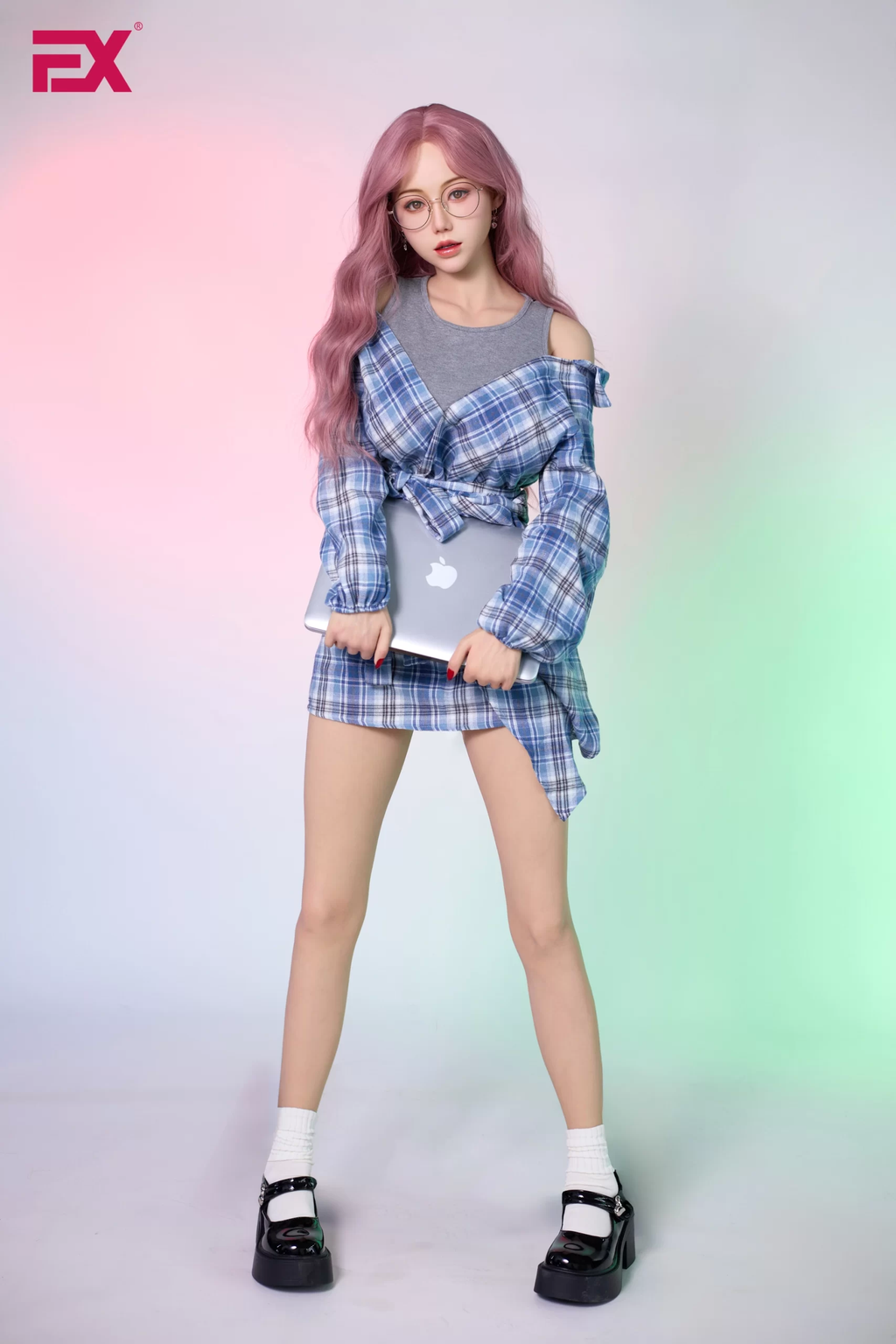 Yuki Pink-haired youthful and beautiful sex doll