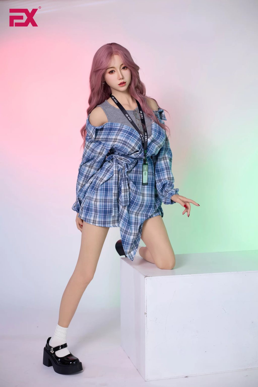 Yuki Pink-haired youthful and beautiful sex doll