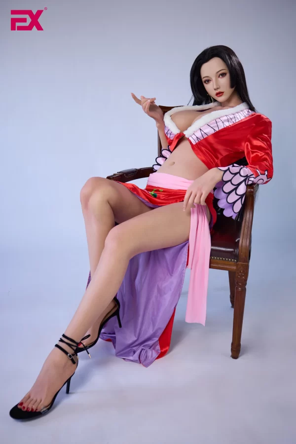 Amelia, with long, jet-black hair, is a 170cm tall One Piece-themed sex doll.
