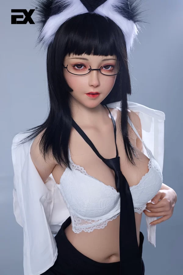 Lily, a 150cm tall, ultra-realistic platinum-grade silicone sex doll, is like a girl next door.