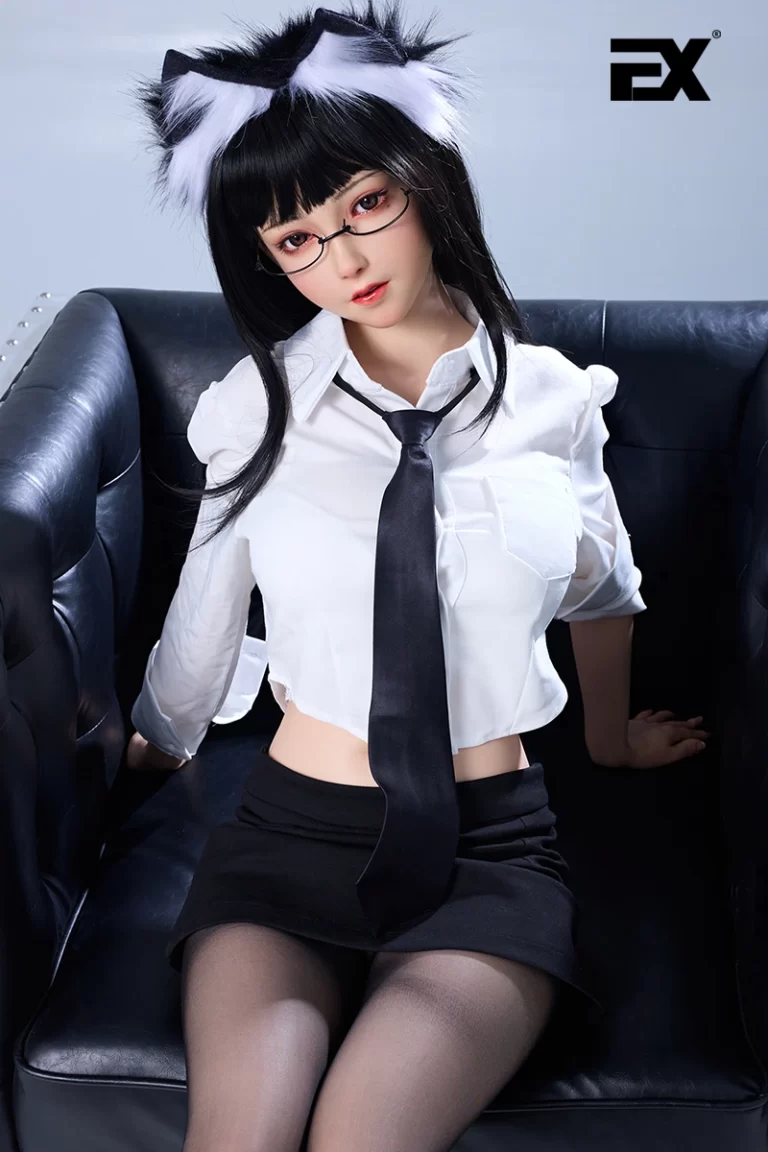Lily, a 150cm tall, ultra-realistic platinum-grade silicone sex doll, is like a girl next door.