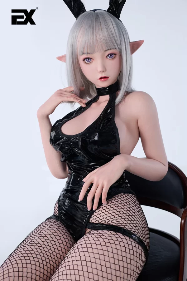 This bunny girl is 150 centimeters tall and is a lifelike platinum-grade silicone doll.