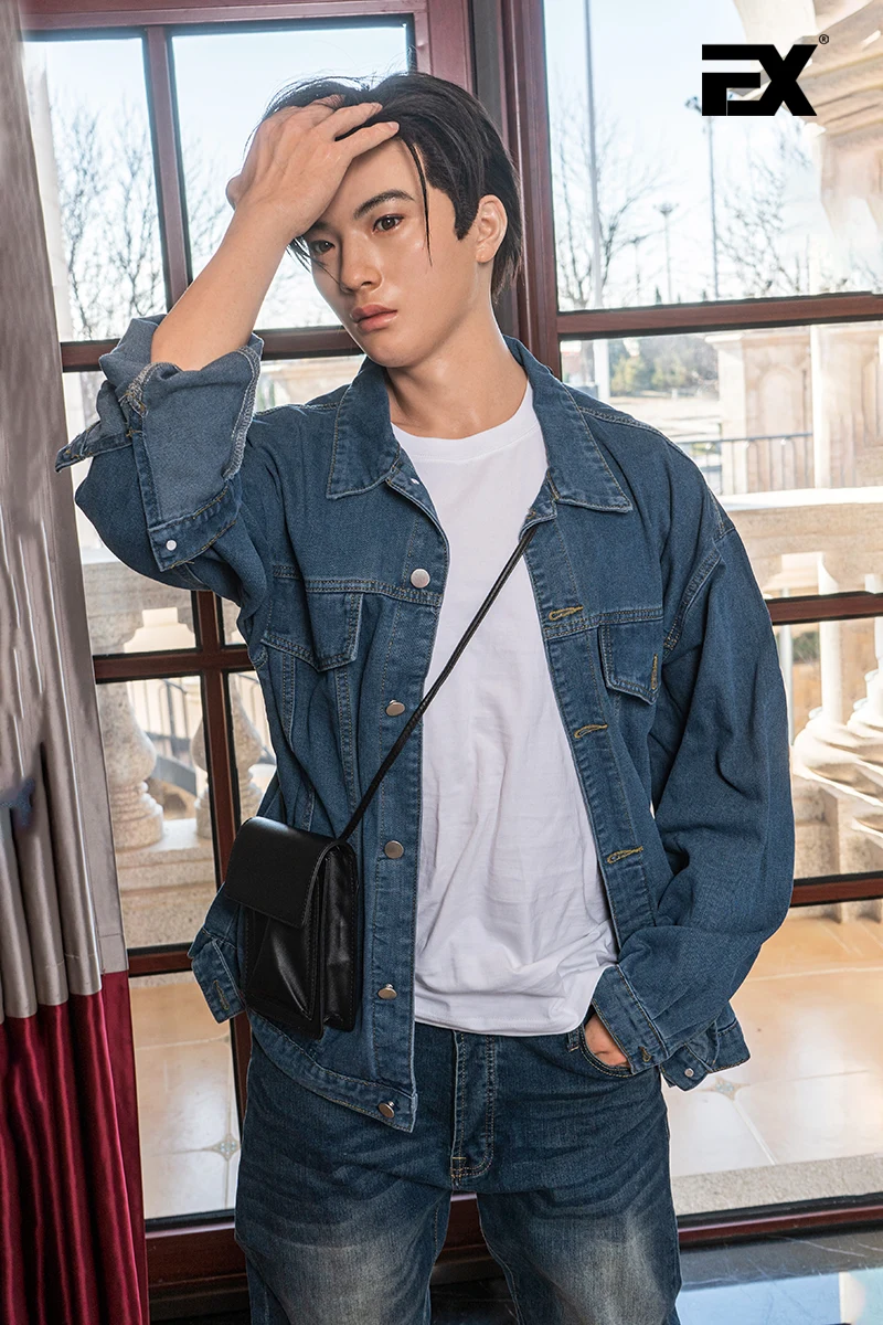 Kevin, an urban boy, with a 12cm penis, is a super-realistic full-body platinum-grade silicone sex doll.